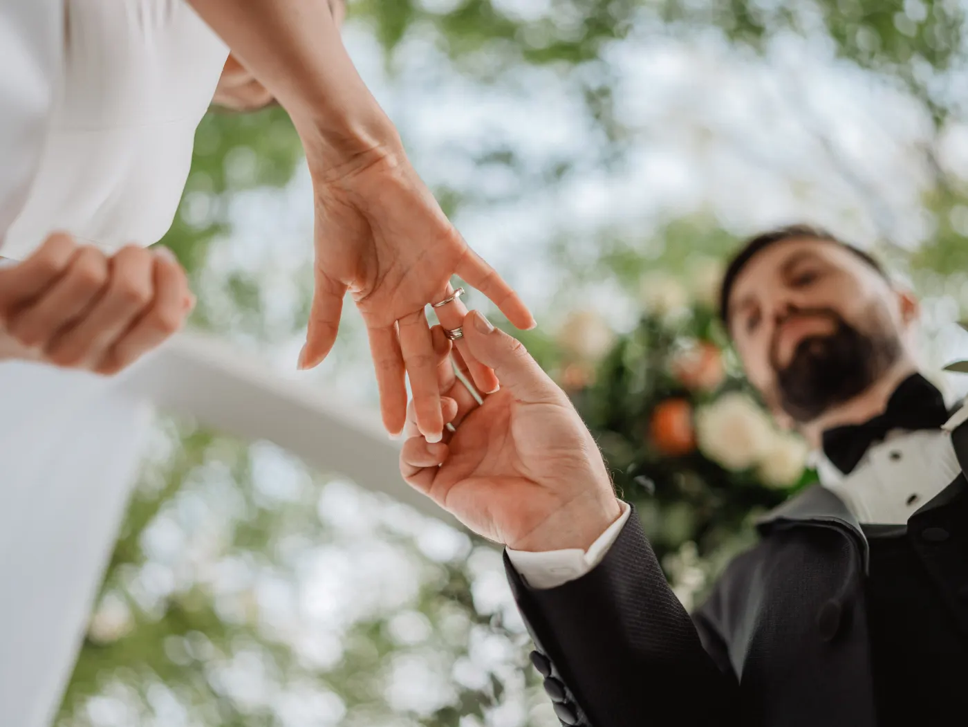 Ceremony in the garden of Villa Burov