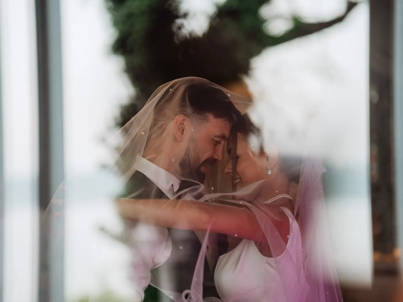 Vows under the floral arch