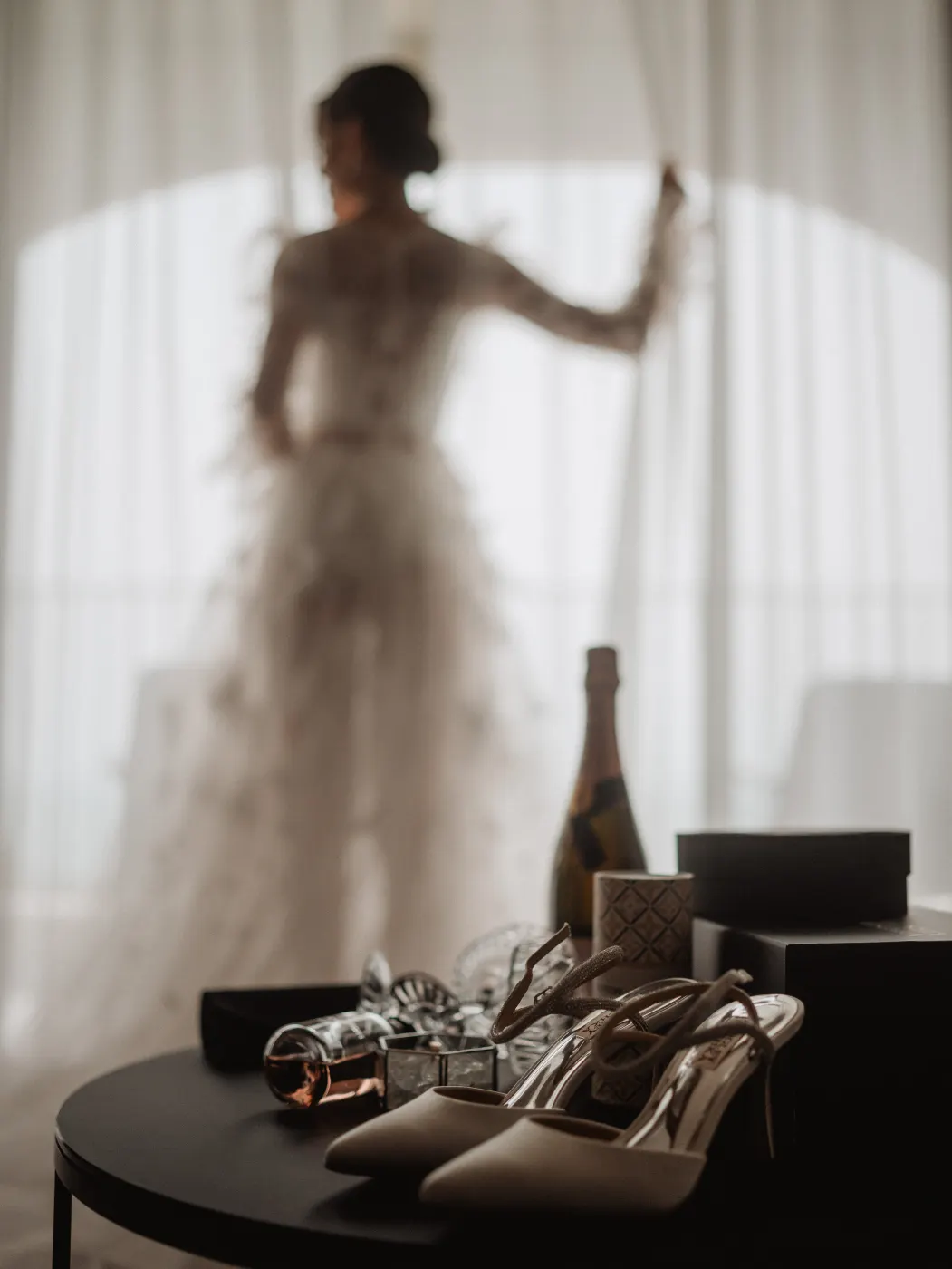 Gatsby-style wedding details