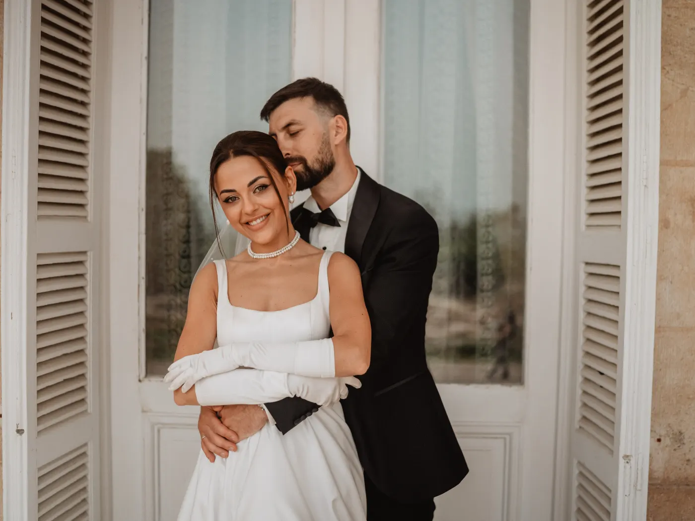 A timeless wedding portrait